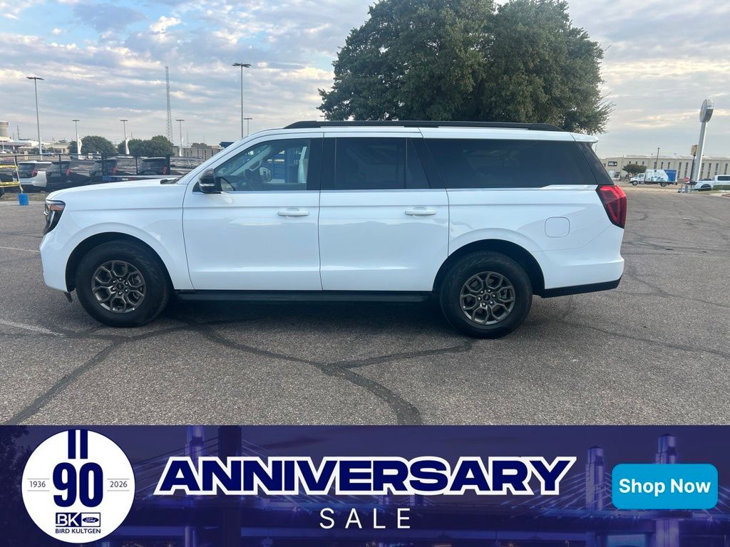 Oxford White 2026 Ford Expedition SUV / Crossover 4X2 Automatic