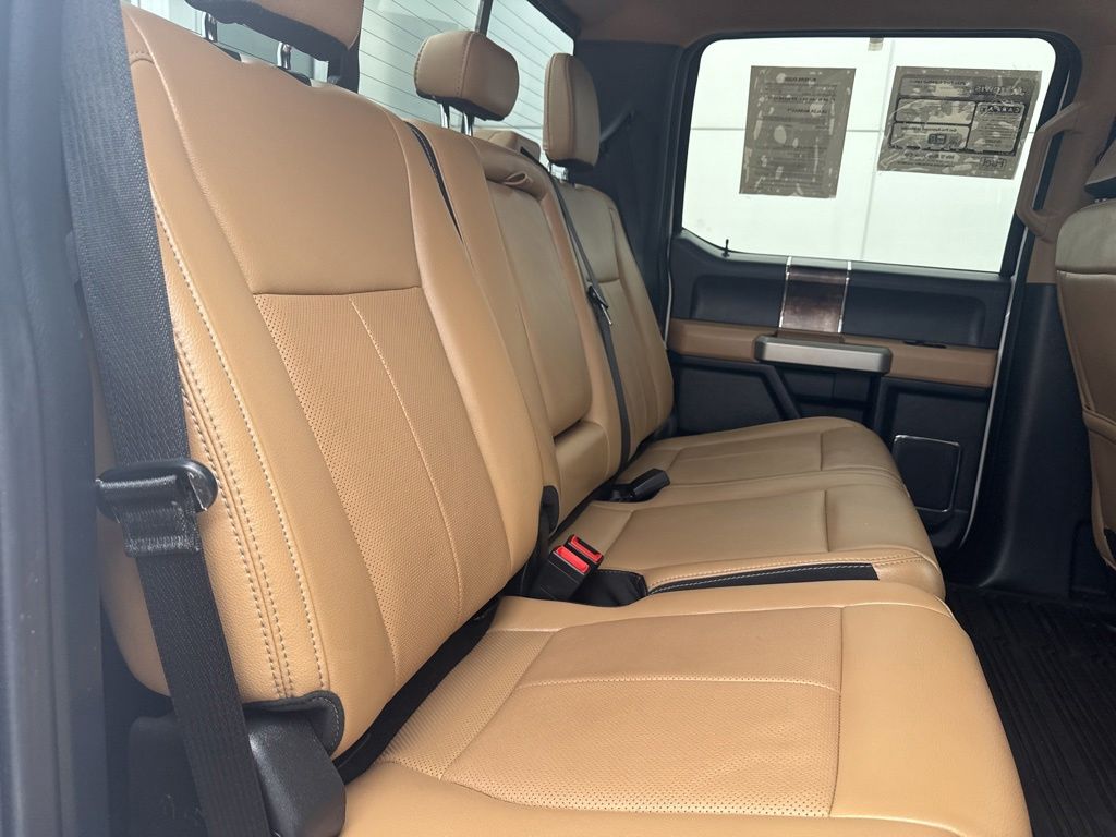 2022 Ford F-250 Super Duty LARIAT