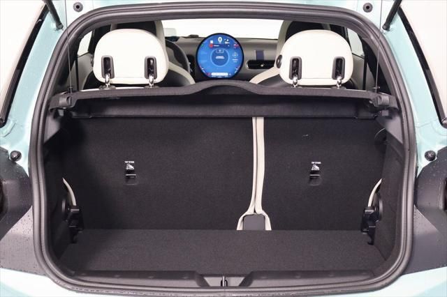 Thumbnail: 2026 MINI Cooper - 8