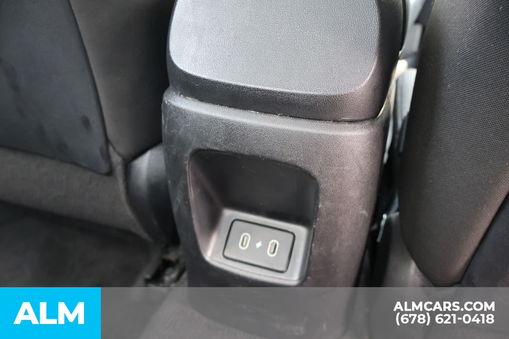 Used 2024 Gray Hyundai SEL image 22