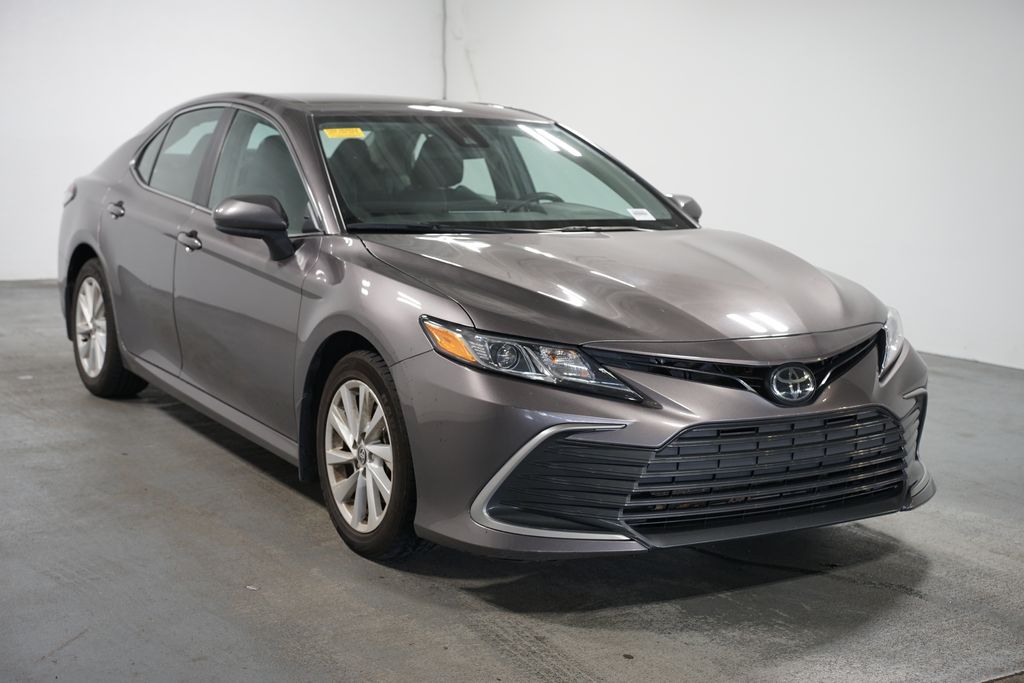 Thumbnail: 2024 Toyota Camry - 3