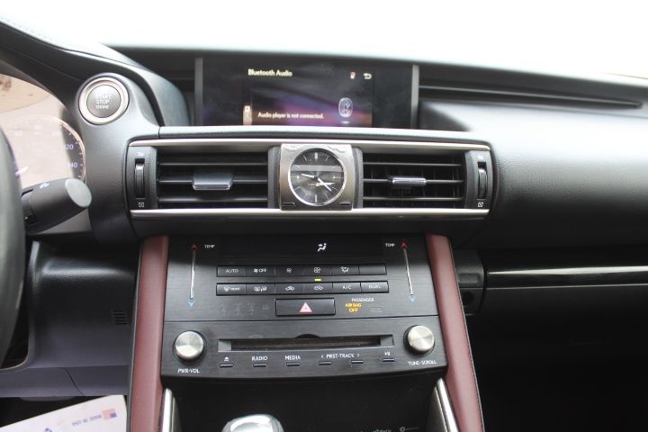 Used Car 2018 Lexus Is  300 For Sale Under $25,000 In Georgetown, Texas