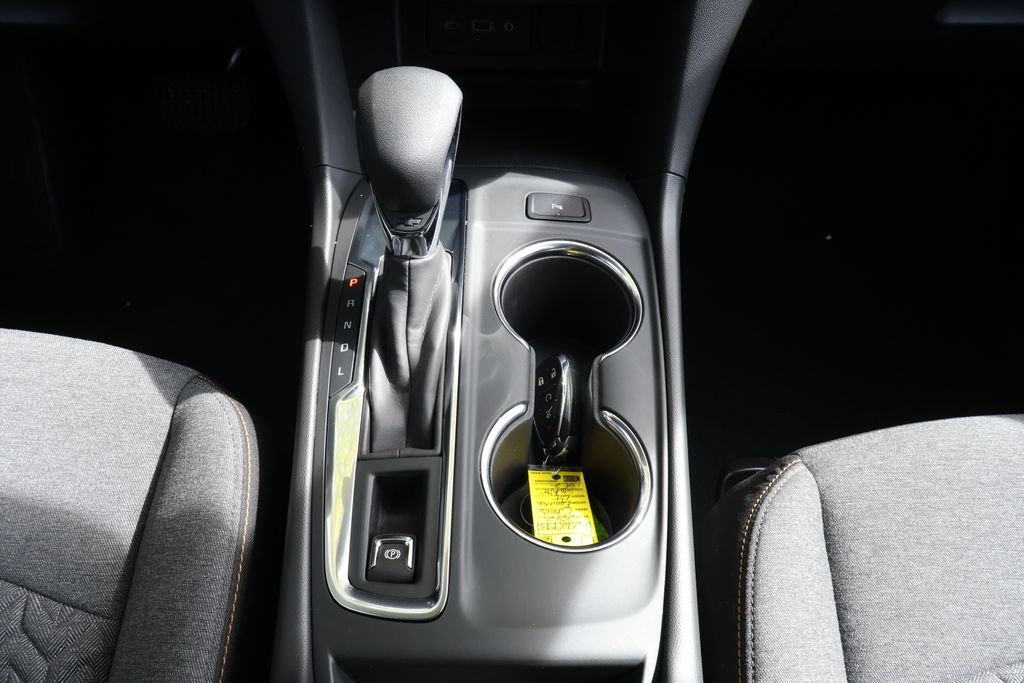 Thumbnail: 2022 Chevrolet Equinox - 21