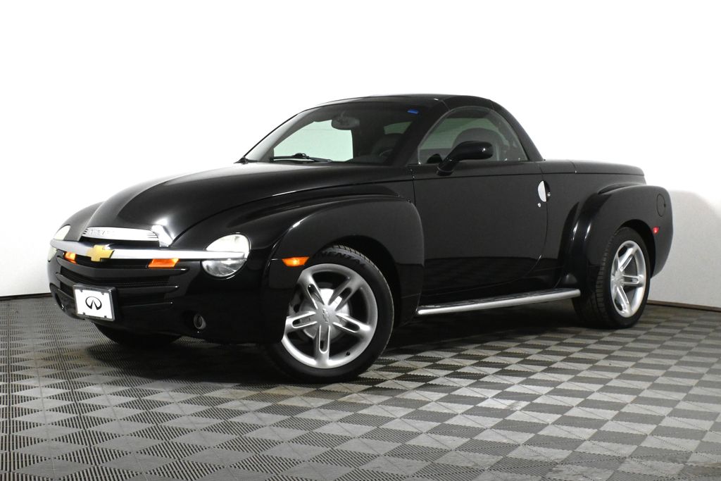 2004 Chevrolet SSR  5