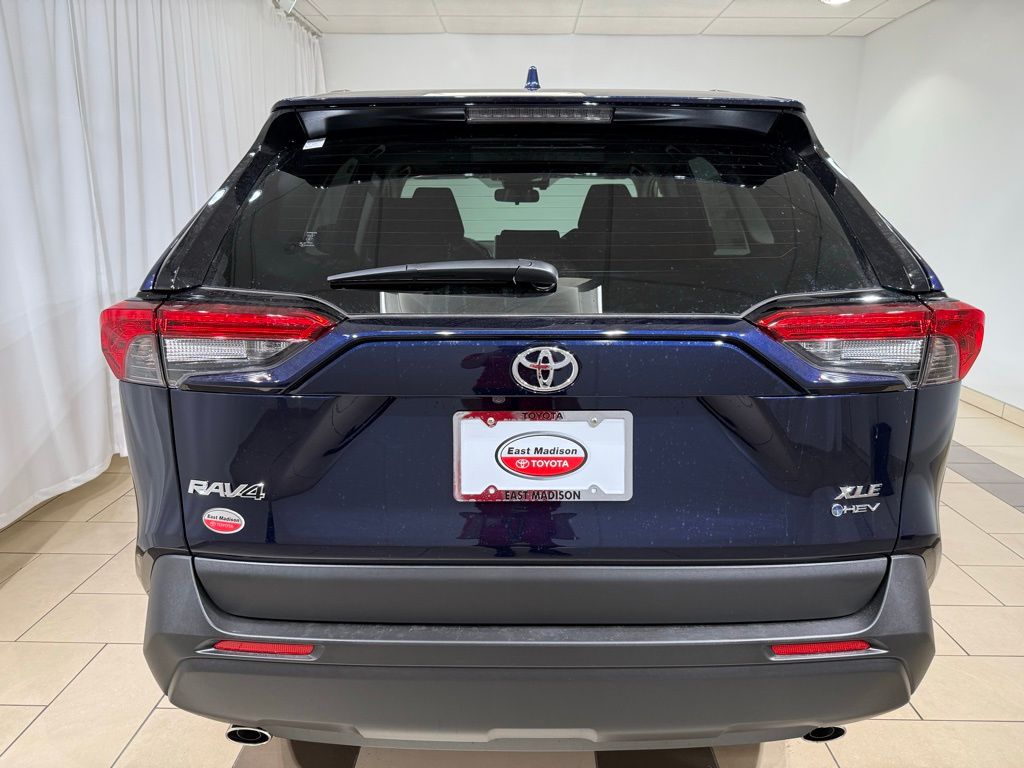 Thumbnail: 2025 Toyota RAV4 - 4