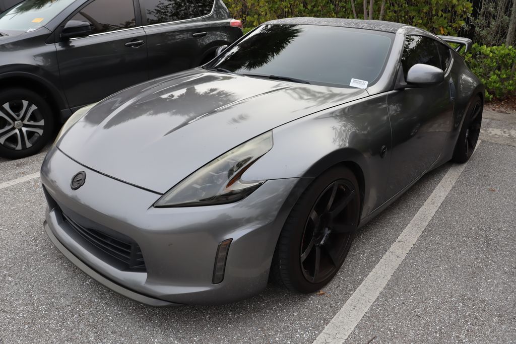 Thumbnail: 2013 Nissan Z - 2