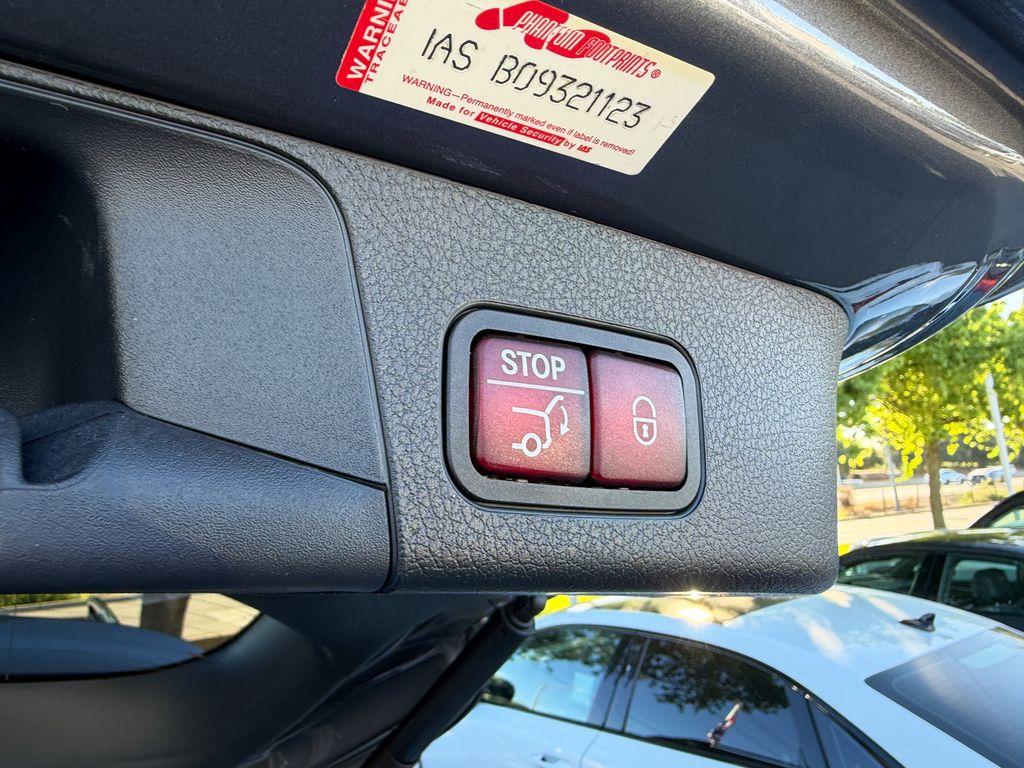 Used 2020  Mercedes-Benz GLB 250 image 29