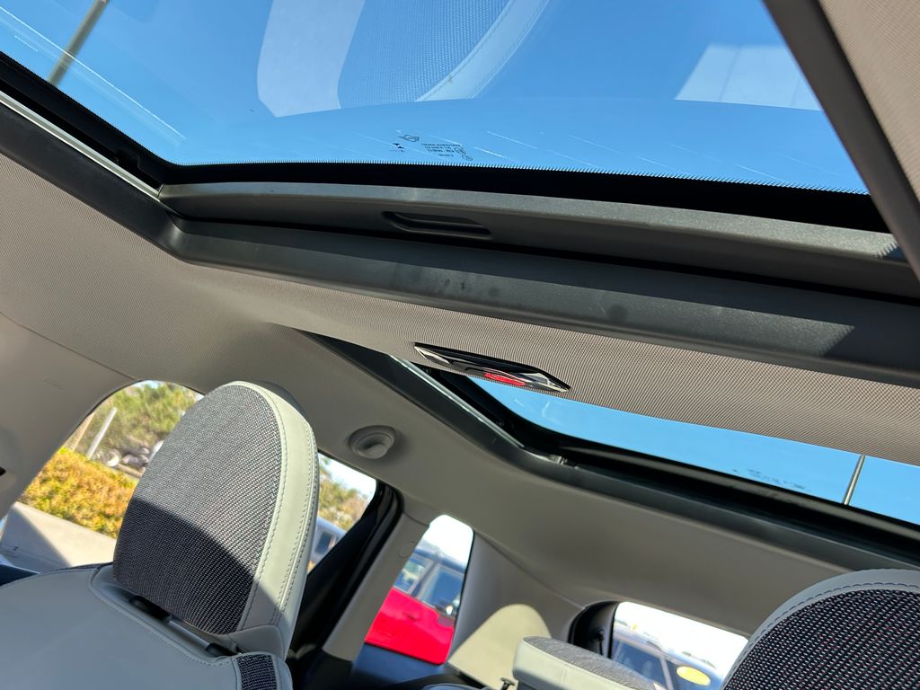 Thumbnail: 2025 MINI Cooper - 16