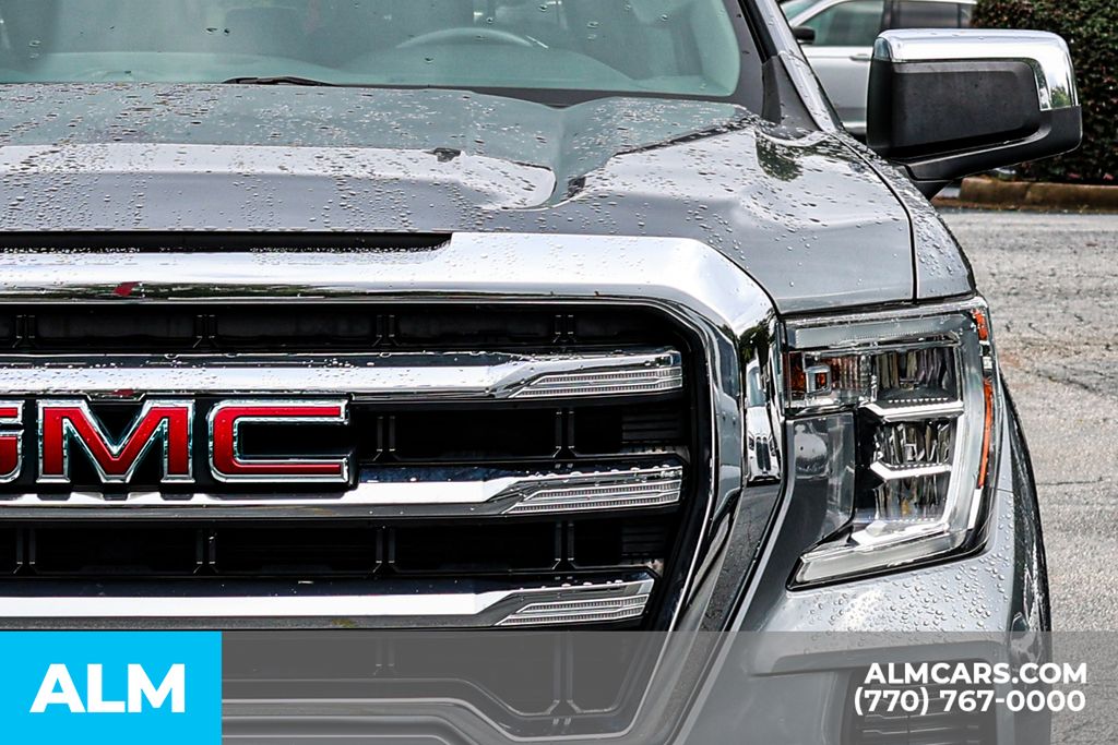 Used 2020 Gray GMC SLE image 15