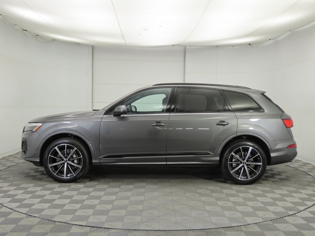 Thumbnail: 2025 Audi Q7 - 8