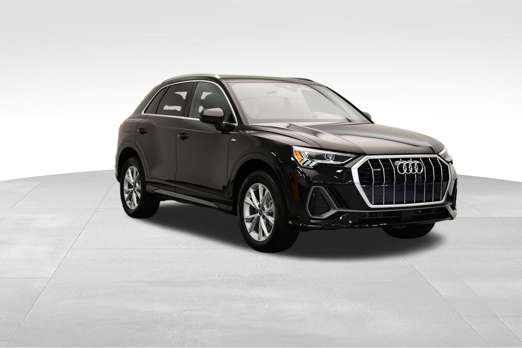 Thumbnail: 2025 Audi Q3 - 7