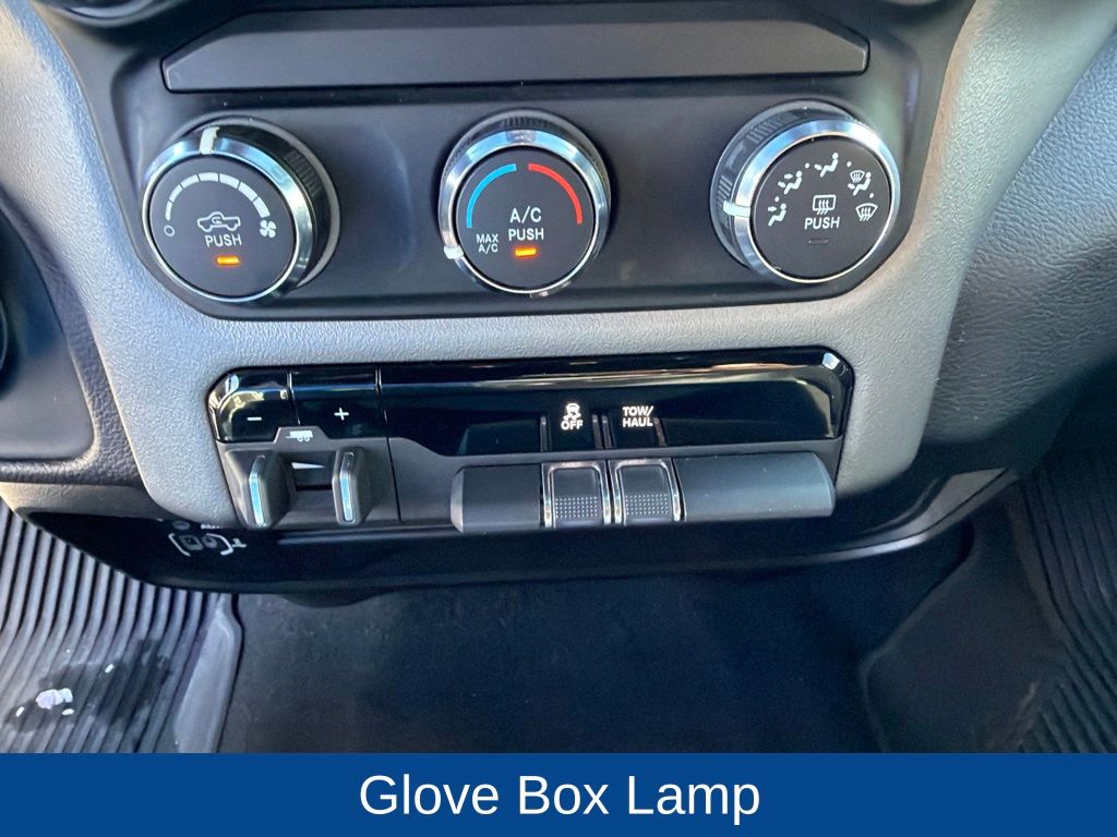 2024 Ram 2500 Big Horn Crew Cab 4x4 6'4" Box