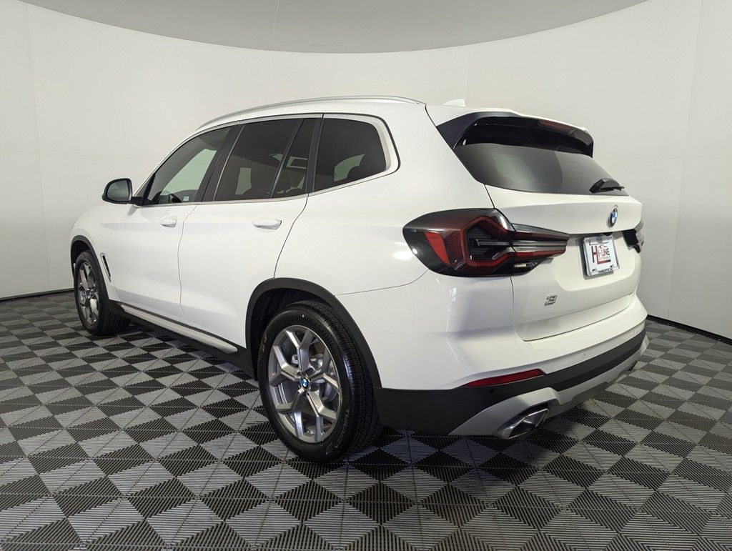 2022 BMW X3 xDrive30i photo