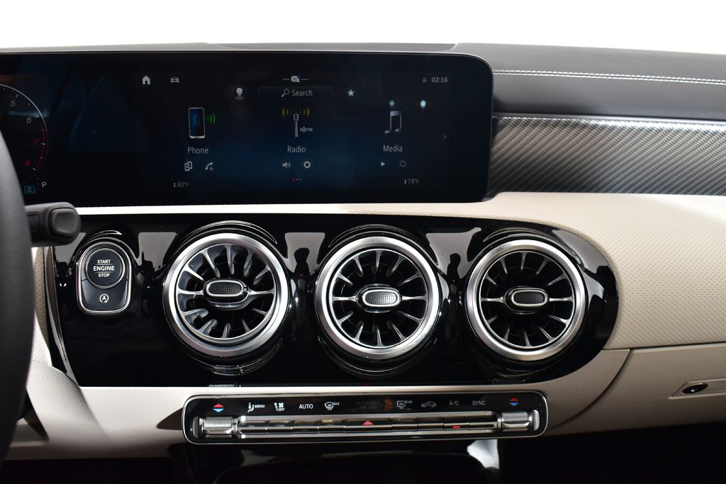 Thumbnail: 2025 Mercedes-Benz CLA - 25