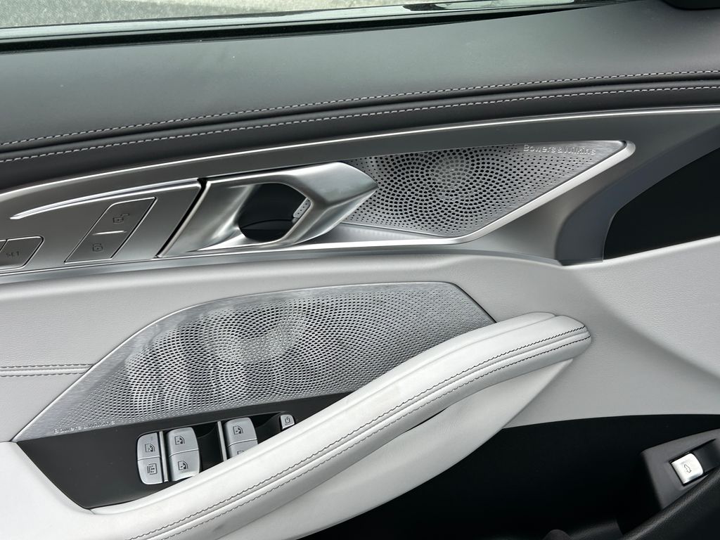 Thumbnail: 2025 BMW M8 - 12