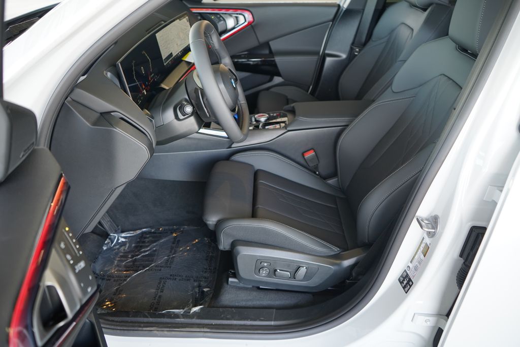 Thumbnail: 2026 BMW X3 - 10