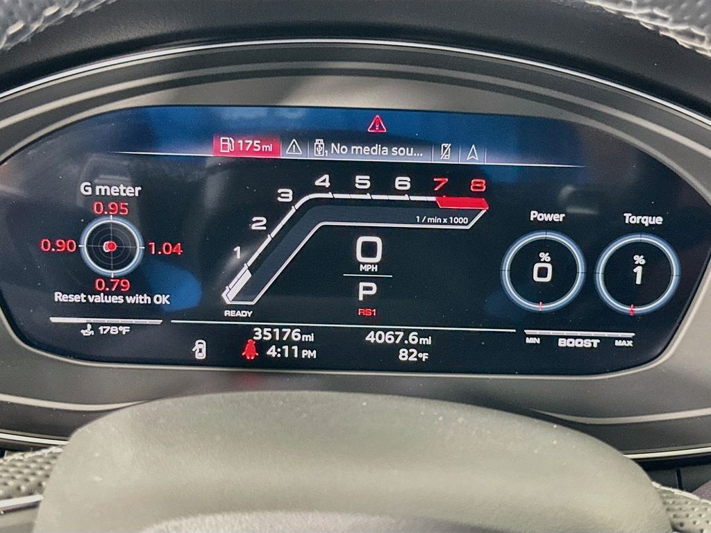 Thumbnail: 2023 Audi RS 5 - 12