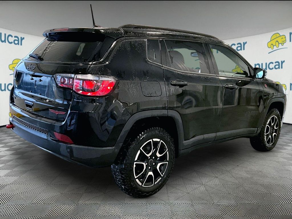2026 Jeep Compass — photo 7