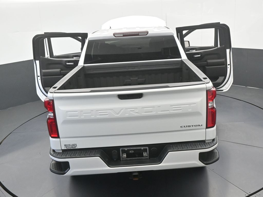 Used 2022 Summit White Chevrolet Custom image 67
