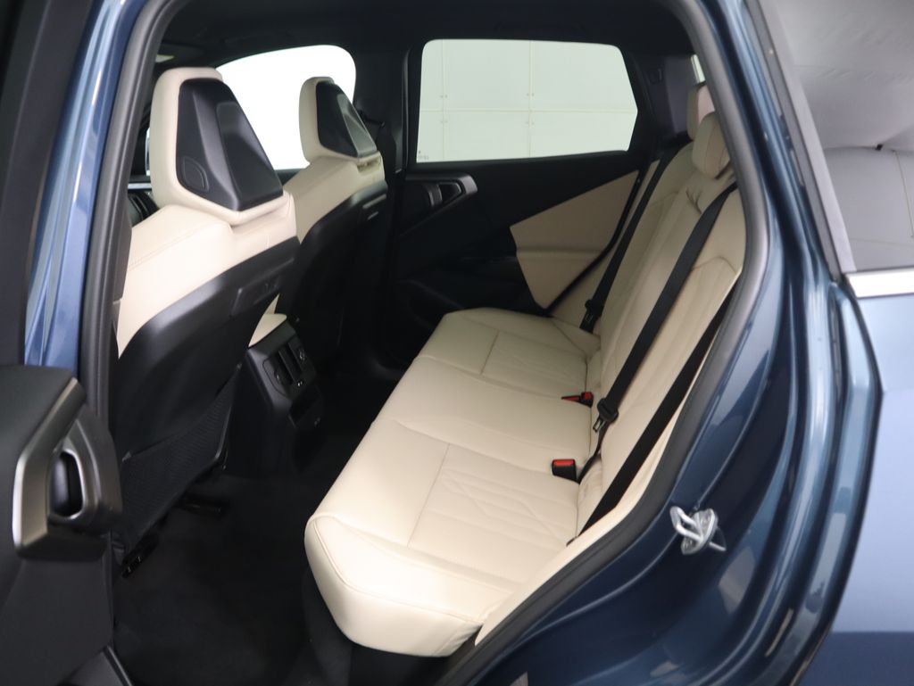 Thumbnail: 2026 BMW X3 - 22