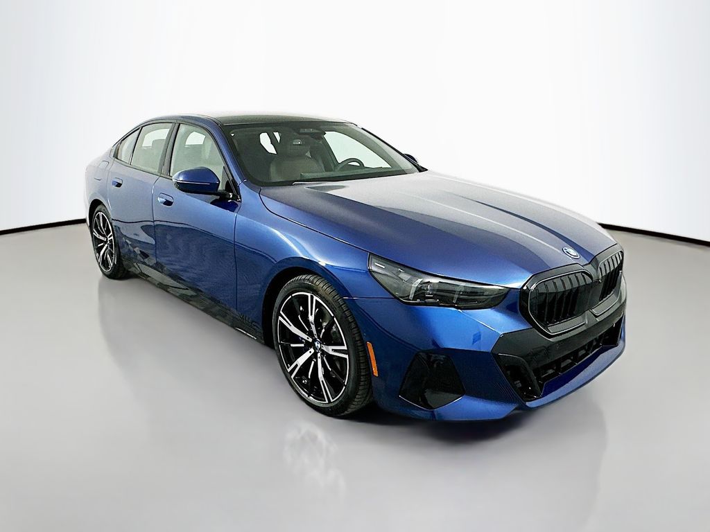 Thumbnail: 2026 BMW 5 Series - 3