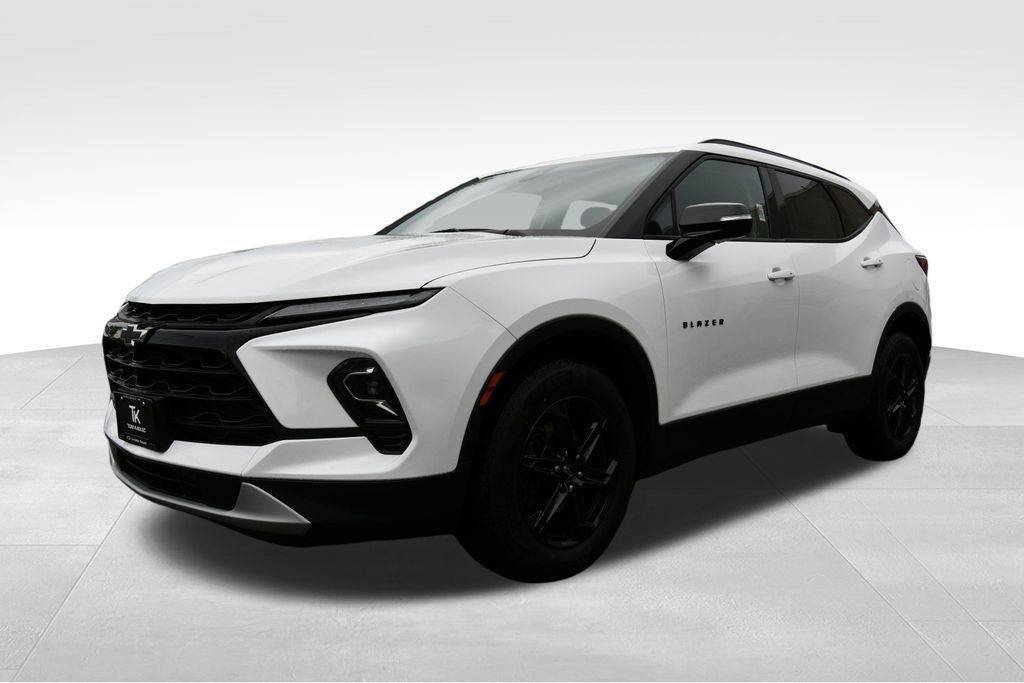 View vehicle photo 2