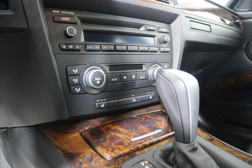 2008 BMW 3 Series 328xi 24