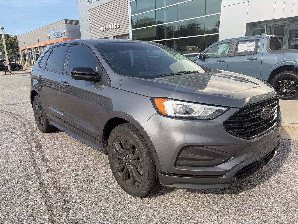 2023 Ford Edge SE