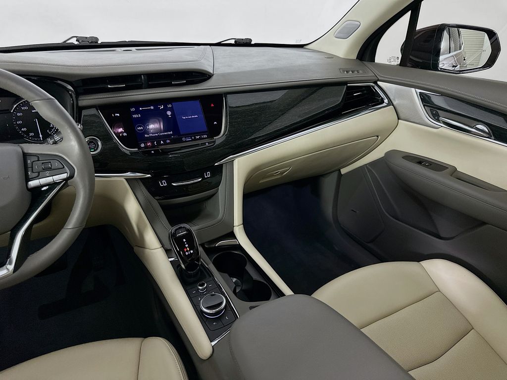 2022 Cadillac XT6 Premium Luxury 23