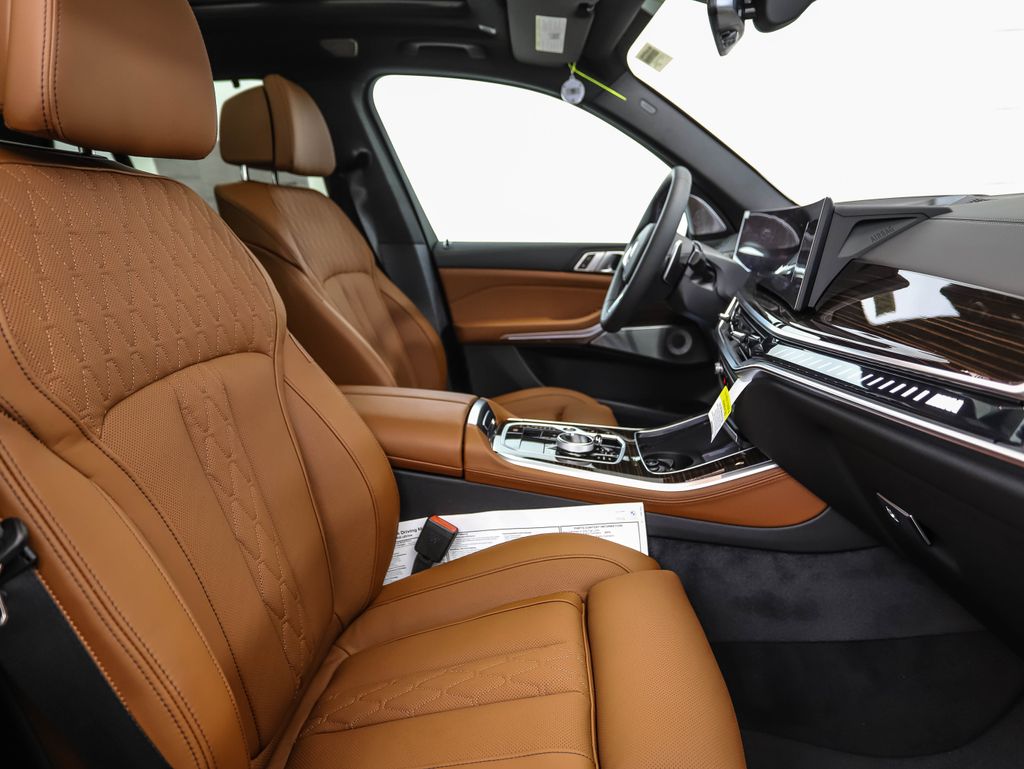 Thumbnail: 2026 BMW X5 - 30