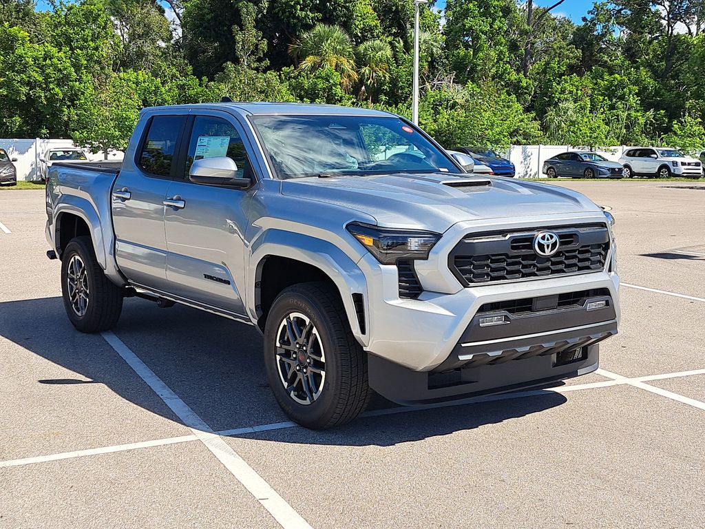 2025 Toyota Tacoma TRD Sport Double Cab photo 2