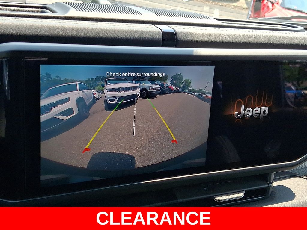 Used 2024 Jeep Wrangler SUV