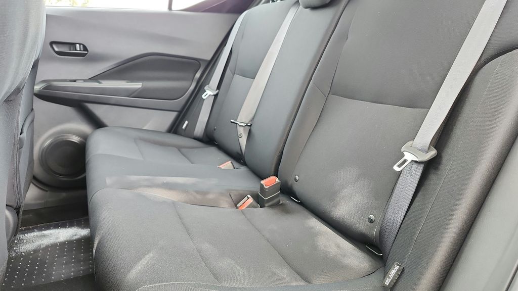 2025 Nissan Kicks Play