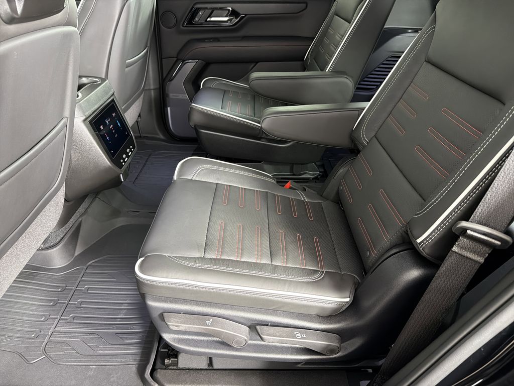 new 2026 GMC Yukon car, priced at $102,689