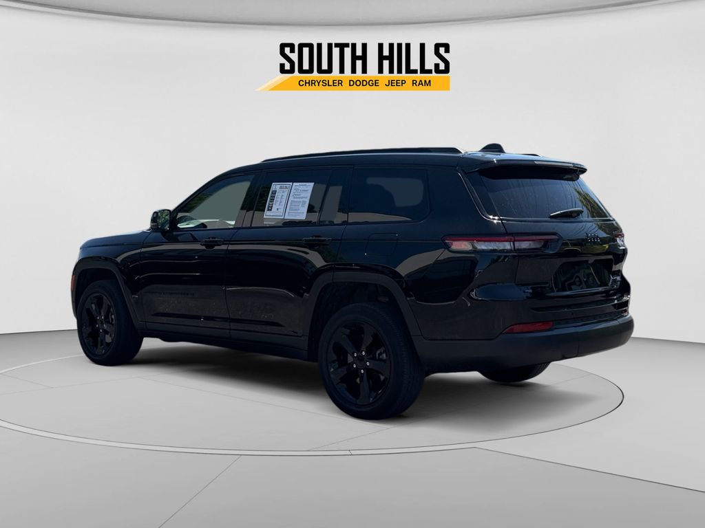 2023 Jeep Grand Cherokee L Limited Black at South Hills CDJR