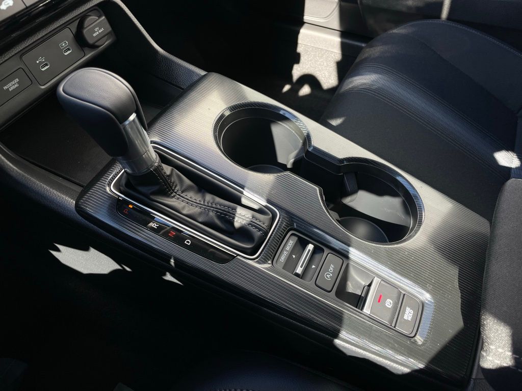 2025 Honda Civic Sport 17