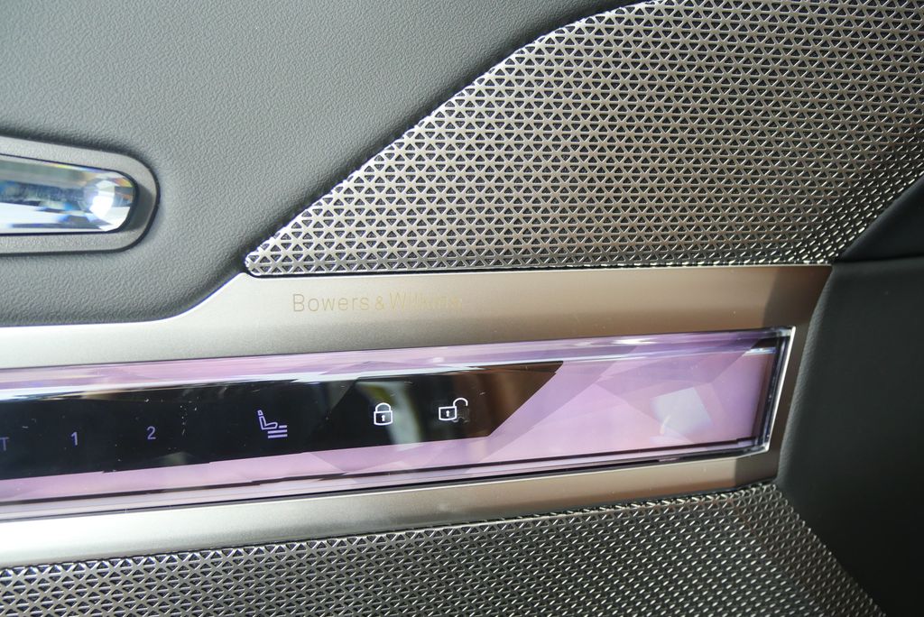 Thumbnail: 2026 BMW 7 Series - 9