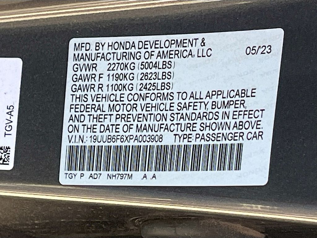 Used 2023 Gray Acura Advance image 34