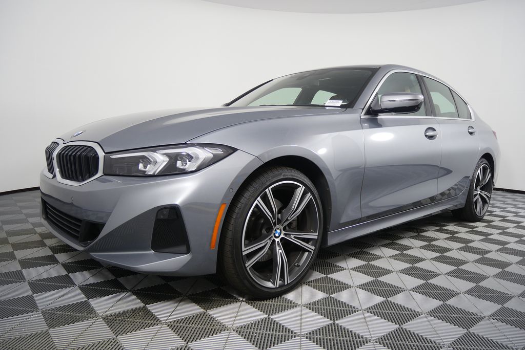 Thumbnail: 2024 BMW 3 Series - 8