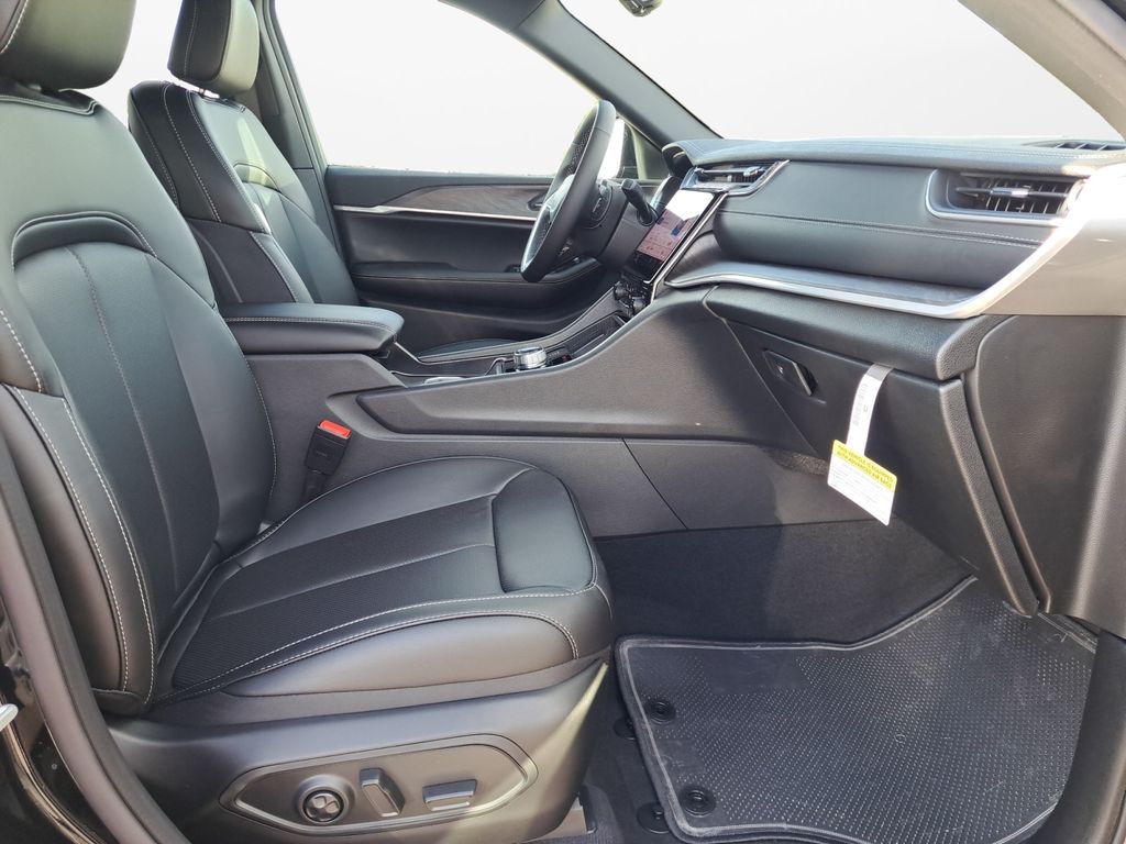 New Car 2025 Jeep Grand Cherokee L  Limited For Sale Under $50,000 In Austin, Texas