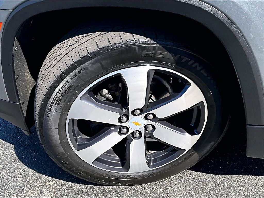2023 Chevrolet Traverse — photo 7