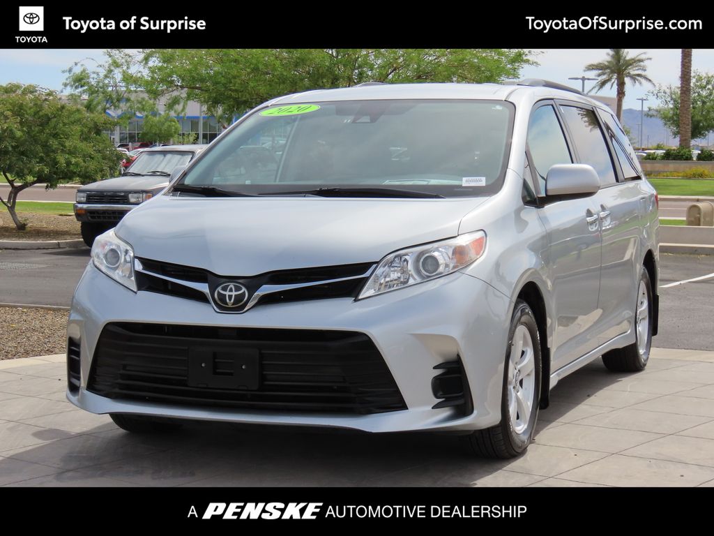 2020 Toyota Sienna LE -
                Surprise, AZ