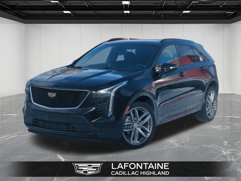 2022 Cadillac XT4 Sport AWD