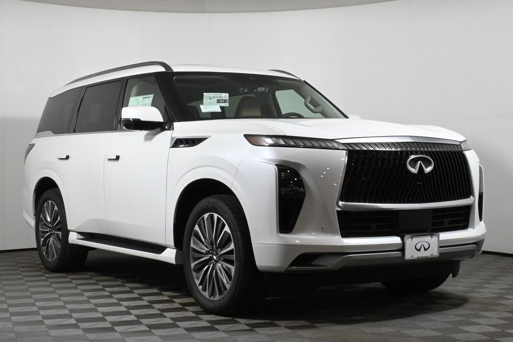 2025 INFINITI QX80 Luxe 9