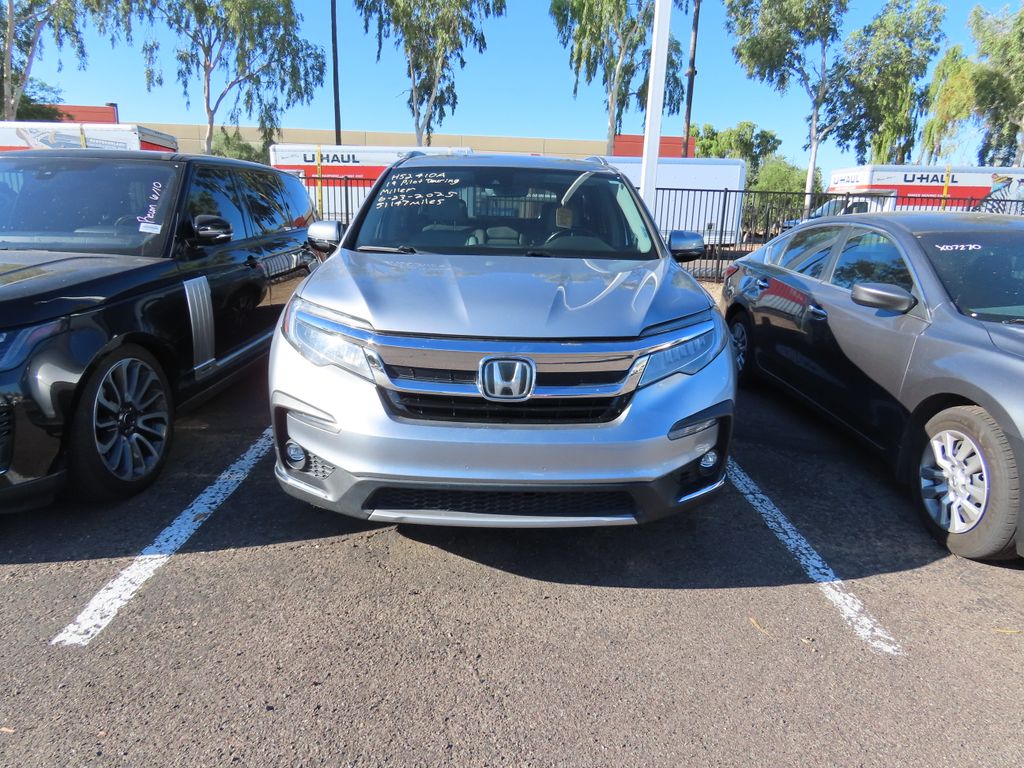 Thumbnail: 2019 Honda Pilot - 2