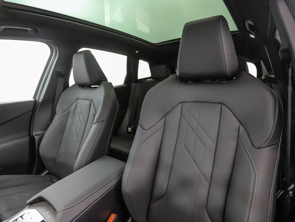 2025 BMW X3 3.0i 12