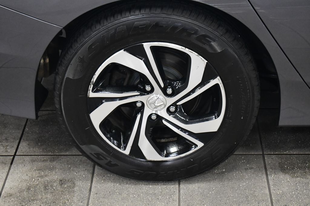 Thumbnail: 2016 Honda Accord - 12