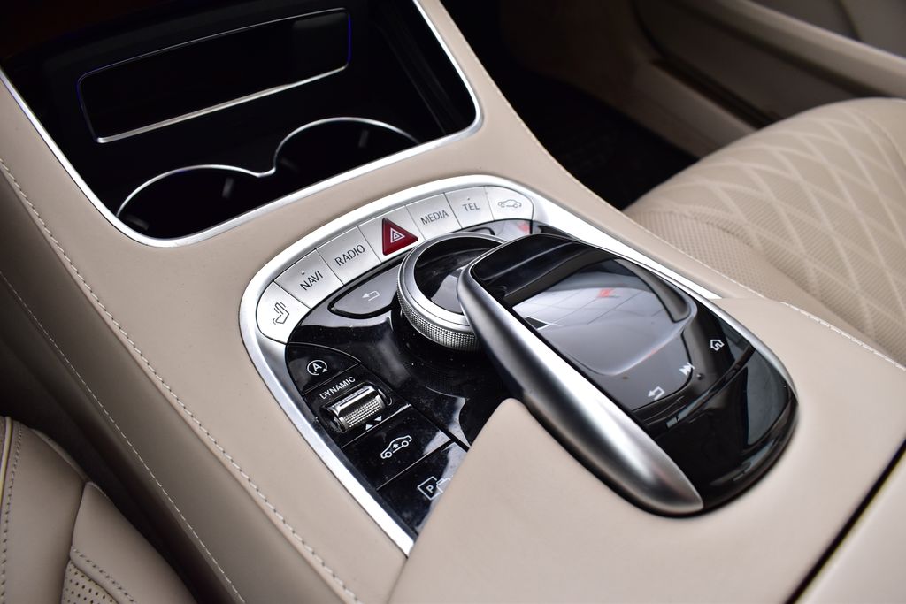 Thumbnail: 2020 Mercedes-Benz S-Class - 26