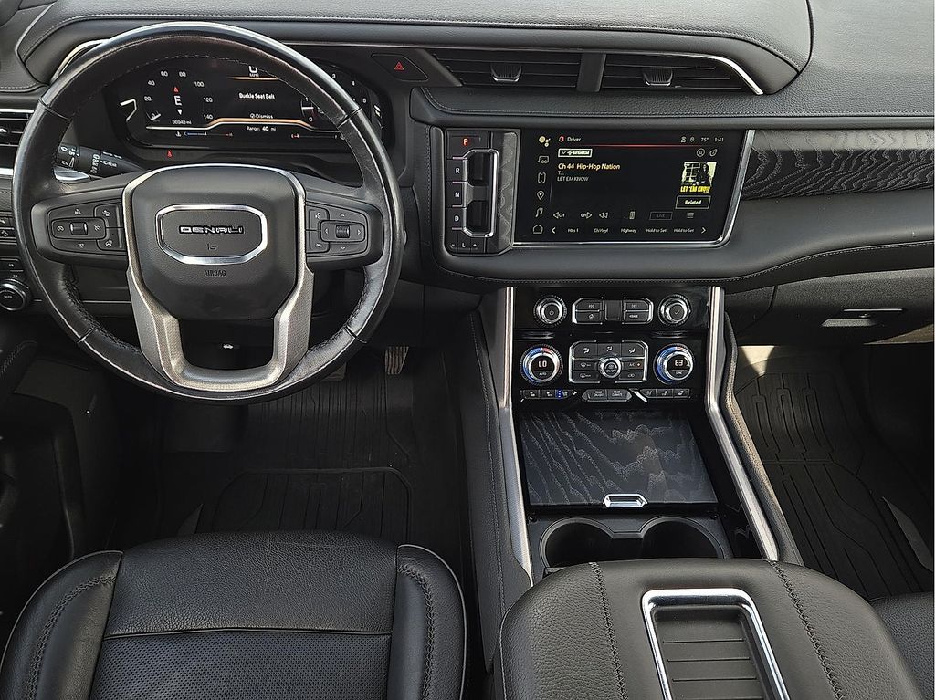 Used 2022 GMC Yukon XL For Sale in Farmington, AR