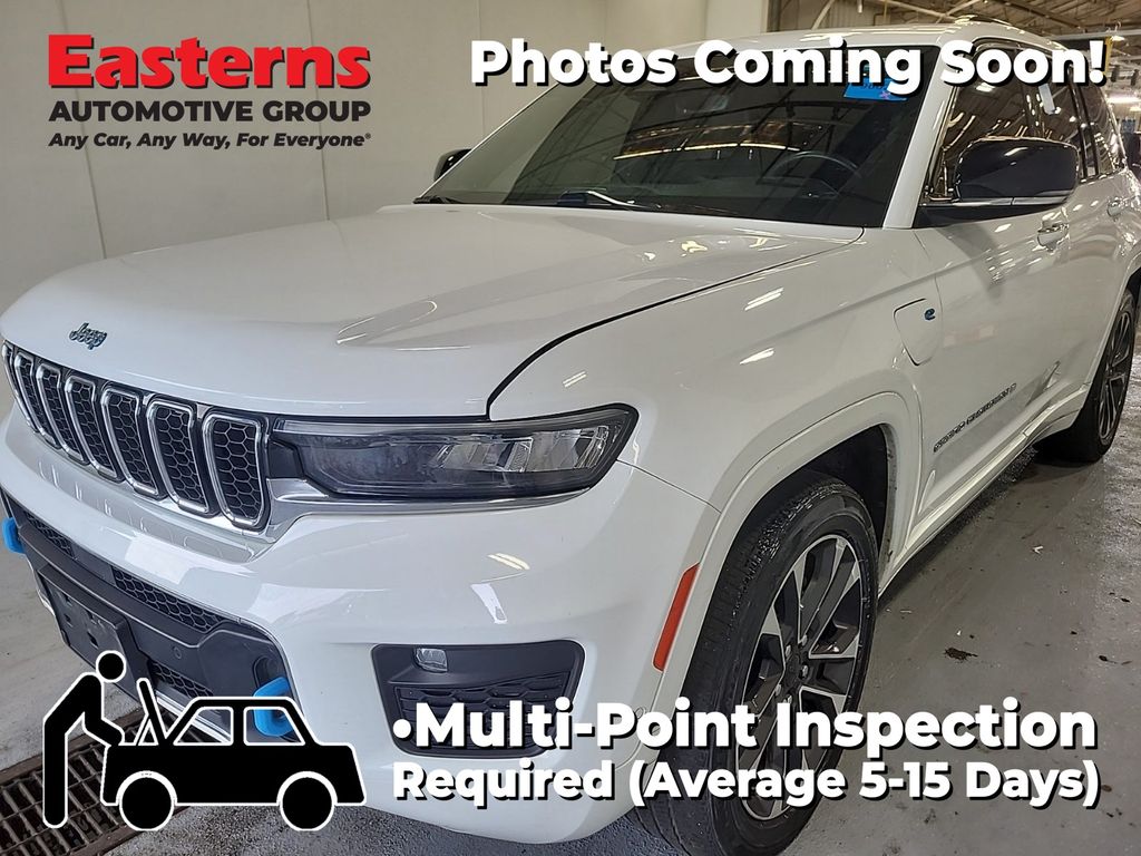 2022 Jeep Grand Cherokee Overland 4xe 4x4's photo